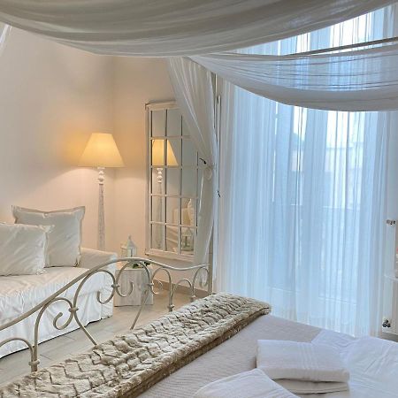 Ai Raggi Di Sole Bed and Breakfast Lecce Exteriör bild