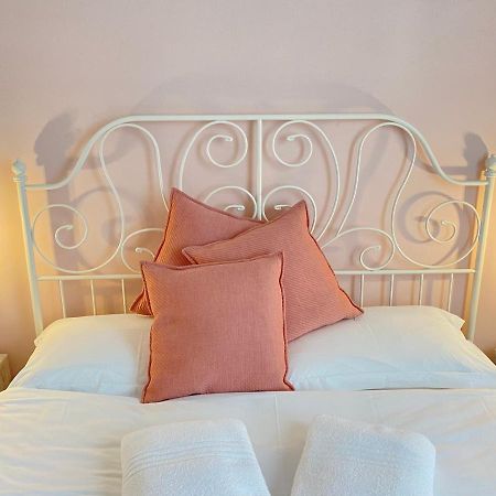 Ai Raggi Di Sole Bed and Breakfast Lecce Exteriör bild