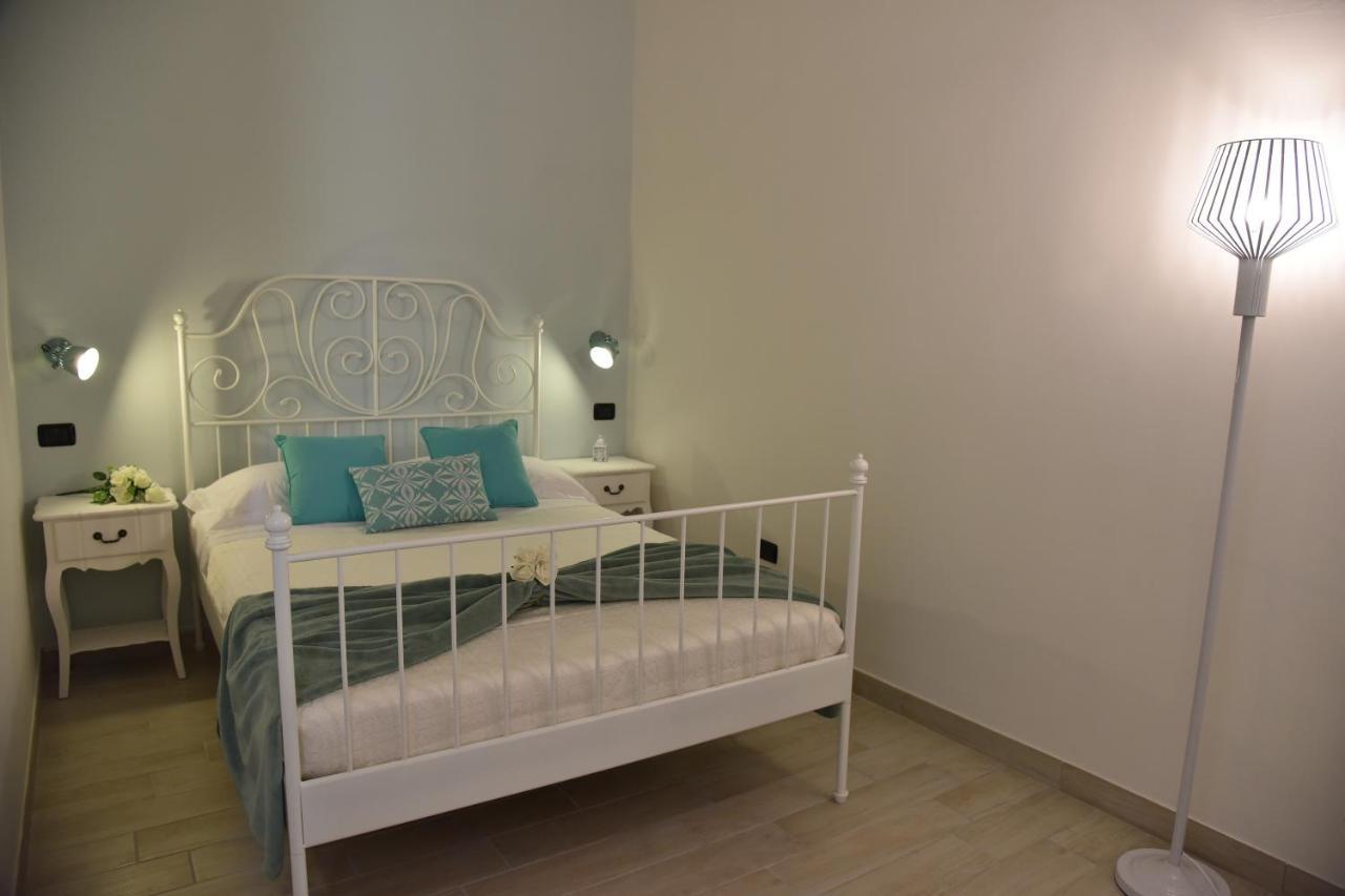 Ai Raggi Di Sole Bed and Breakfast Lecce Exteriör bild