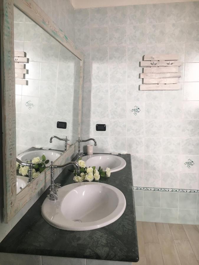 Ai Raggi Di Sole Bed and Breakfast Lecce Exteriör bild