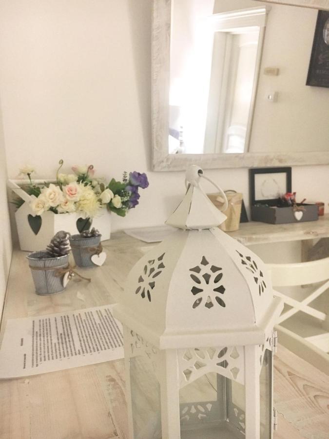 Ai Raggi Di Sole Bed and Breakfast Lecce Exteriör bild