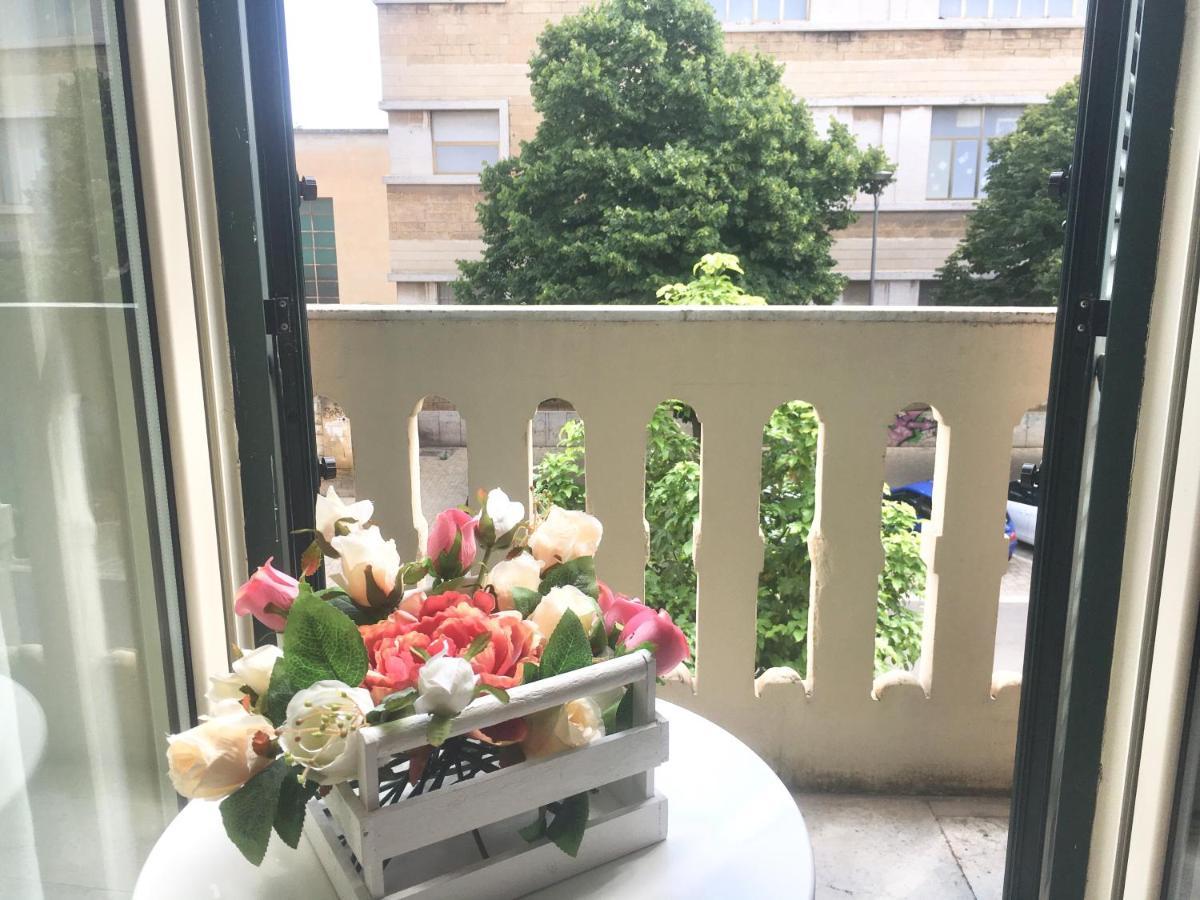 Ai Raggi Di Sole Bed and Breakfast Lecce Exteriör bild