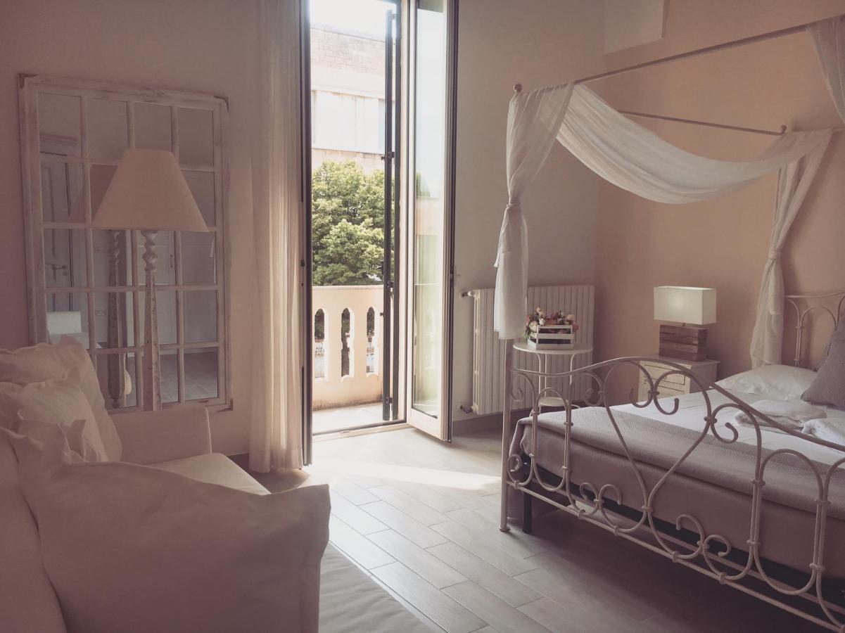 Ai Raggi Di Sole Bed and Breakfast Lecce Exteriör bild