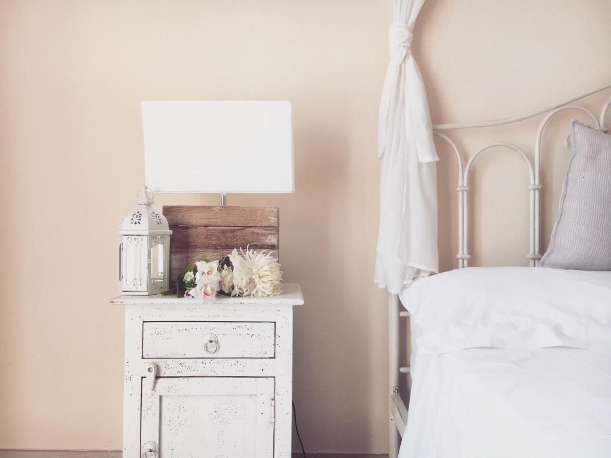 Ai Raggi Di Sole Bed and Breakfast Lecce Exteriör bild