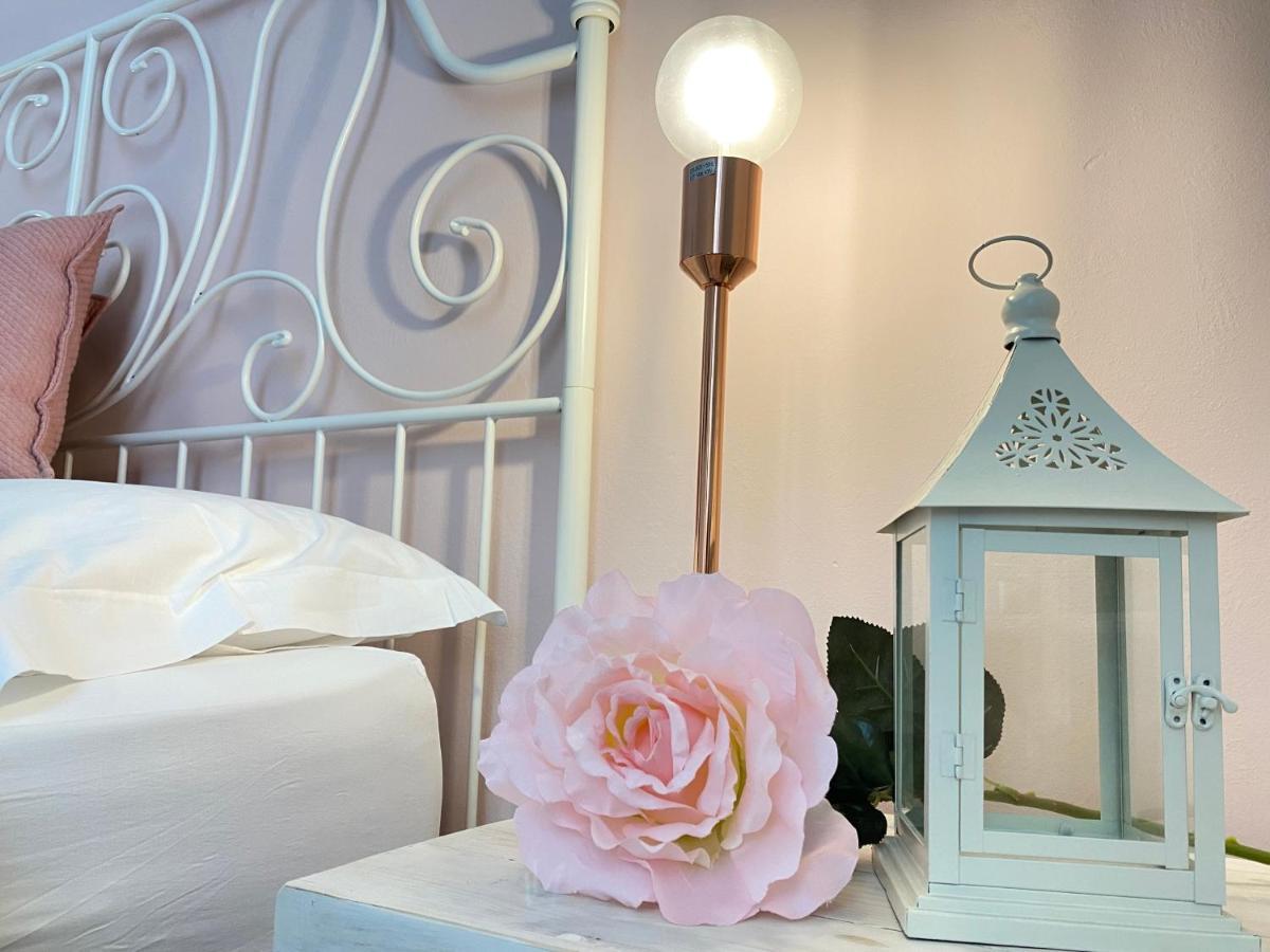 Ai Raggi Di Sole Bed and Breakfast Lecce Exteriör bild
